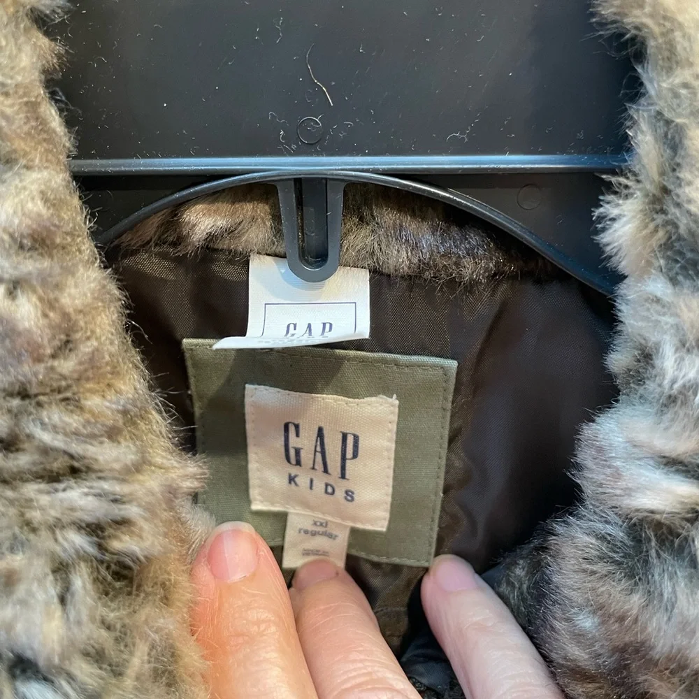 ❤️ GAP KIDS GIRLS BROWN FUR VEST SIZE XXL